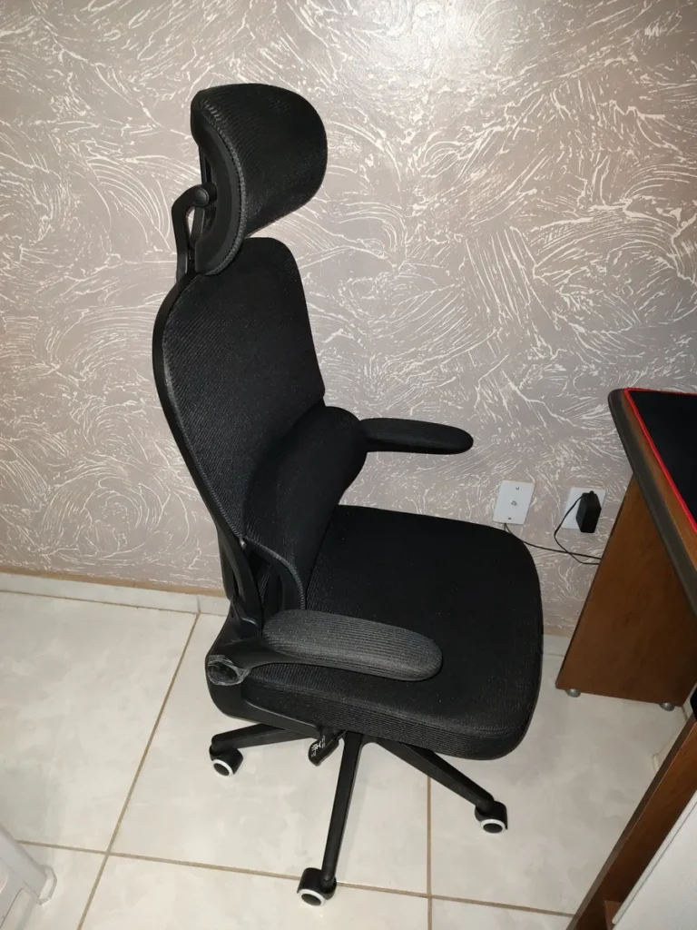 Cadeira LuvinCo B500 testada e aprovada por consumidores