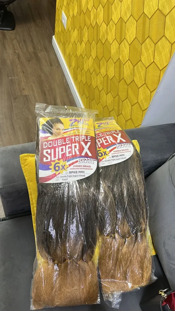 Clientes que aprovaram o produto Zhang Hair Jumbo Super X Kanekalon Red